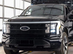 Ford подвоїть випуск електричних пікапів F-150