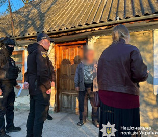 На Вінниччині затримали чоловіка, який розповсюджував дитячу порнографію