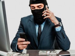 Телефонні шахраї ошукали жінку на 22 тисячі гривень