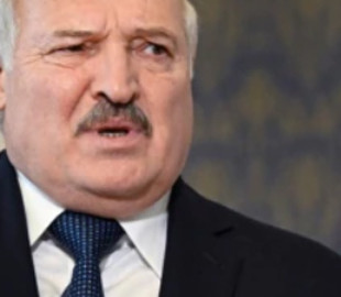 Лукашенко пропонує свою "перебудову": ліквідувати партії, які проти курсу влади