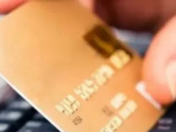 Під виглядом цифрової безпеки: як Росія посилює контроль за грошовими переказами