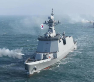 У Південній Кореї одразу 8 військових фрегатів ВМС відправили на ремонт: що сталося
