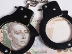 В Днепре работницы банков украли более 500 тысяч гривен у простых граждан