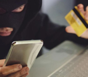 Жінка втратила 16 тисяч гривень, купуючи дитячий одяг в інтернеті