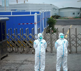 У Китаї засудили журналістку до чотирьох років ув’язнення за репортажі про COVID-19