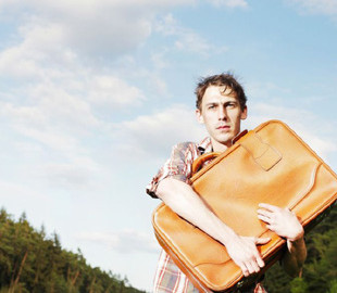 Виїзд чоловіків за кордон під заставу: в Україні можуть встановити нові правила