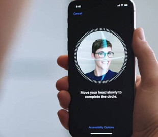 Наскільки надійний Face ID на iPhone і чи реально його зламати