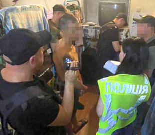 "Волонтер" з тюрми видурив у киянки 5 тисяч гривень