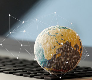 Зеленский хочет подключить интернет к сельским школам Украины