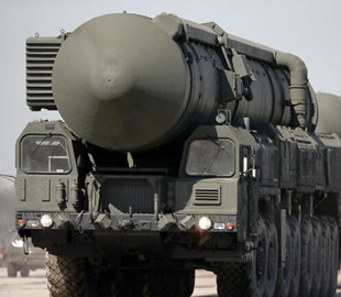 Китай таємно озброює РФ ракетними технологіями