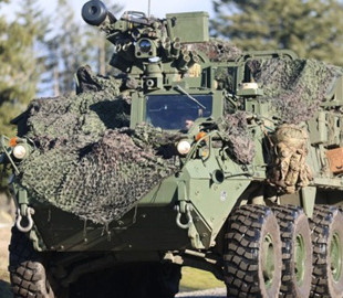 В США показали БТР Stryker з новим озброєнням: які можливості отримала машина