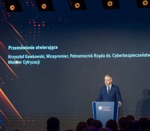 Польща створює Центр боротьби з дезінформацією