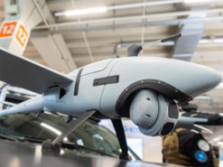 БПЛА Vector – німецькі дрони для складних погодних умов, якими користуються ЗСУ та американські спецпризначенці