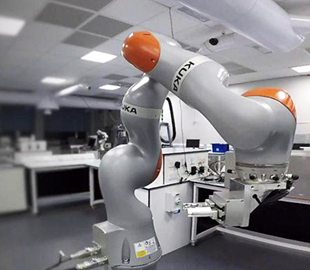 В Англии робот-ученый делал открытия, пока все были на карантине