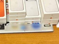 В «Устилузі» затримали жінку з 23 iPhone на 1,6 мільйона гривень