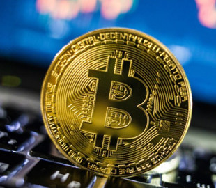 Криптовалютний аналітик назвав фактор, що спричинить ліквідацію біткоїнів на $1 мільярд 