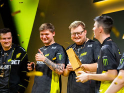 Українська NAVI очолила рейтинг найкращих CS:GO команд світу