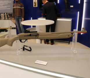 Американські розробники представили нову антидронову рушницю Winchester SX4 Tactical