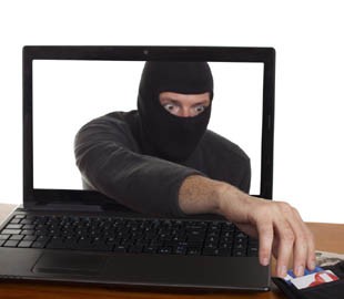 Чоловік віддав шахраям 38 тисяч гривень за мінеральні добрива