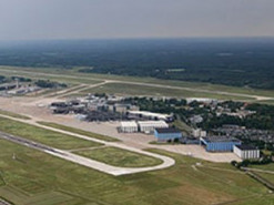 У Німеччині над аеропортом помітили дрони