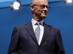 Канцлер Німеччини Мерц став головною мішенню російської дезінформації — Politico