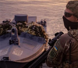 Морські безпілотники можна оснастити ШІ: вони стануть менш уразливими перед ВМС РФ
