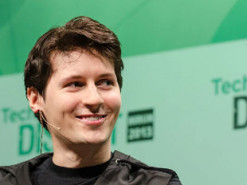 Журналісти дізналися про 50 візитів Дурова в Росію після його "вигнання"