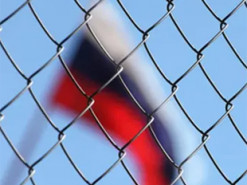 $500 та "відпочинок" за кордоном: Politico розповіло, як РФ вербує європейців для диверсій