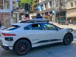 Компанія Waymo вдруге за тиждень призупинила роботу безпілотних таксі у Сан-Франциско