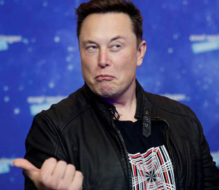 Маск продал очередную часть акций Tesla более чем на 1 миллиард долларов