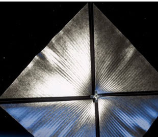 NASA випробує в космосі сонячне вітрило нового покоління