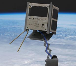 Финляндия собирается запустить в космос деревянный спутник