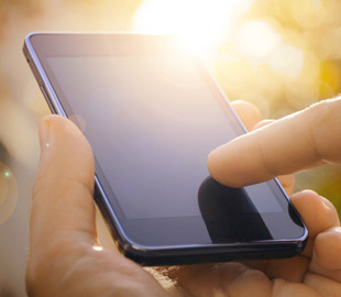 В Іспанії затримали чоловіка, який 8700 разів дзвонив в екстрені служби