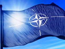 НАТО побудує на кордоні з Росією потужну зону оборони з роботами і дронами