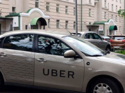 Uber не проти купити сервіс онлайн-таксі, який належить Daimler і BMW
