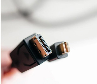HDMI, USB-C чи DisplayPort: у чому різниця та який роз’єм кращий для монітора