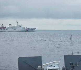 Китай у другий день військових навчань навколо Тайваню перевіряє здатність «захопити владу»