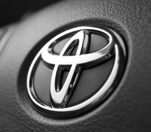 Toyota запустит производство твердотельных батарей в 2025 году