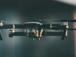 Клас під прицілом: у школах в США патрулюватимуть озброєні дрони