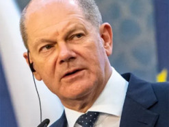 Шольц: зброя США в Німеччині потрібна для запобігання війни