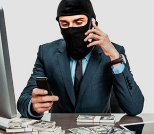 26 тисяч гривень зняли шахраї з картки пенсіонерки