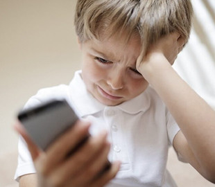 В українських школах покажуть документальні стрічки про булінг