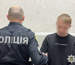 Шахрай ошукав 81-річну пенсіонерку на суму понад 150 тисяч гривень