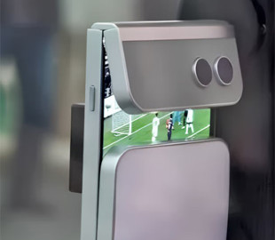 Samsung на MWC 2025 вигадала ще один спосіб згинати смартфони