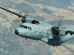 Польську філію Airbus залучили до виробництва центроплана літака C-295