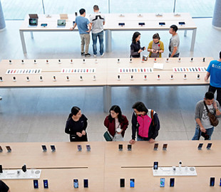 Продажи смартфонов в мире резко выросли