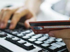 Жінка «віддала» 100 тисяч гривень шахраєві з OLX