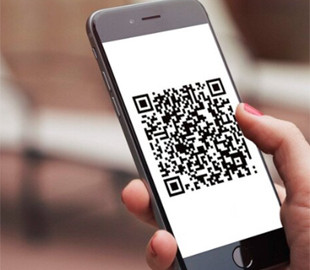 Українців попередили про шахрайську схему з QR-кодами: як уберегтися