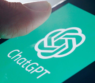 Розробники ChatGPT заробляють по $ 800 тисяч на рік