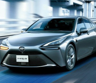 Toyota представила новий седан Mirai із запасом ходу 850 км